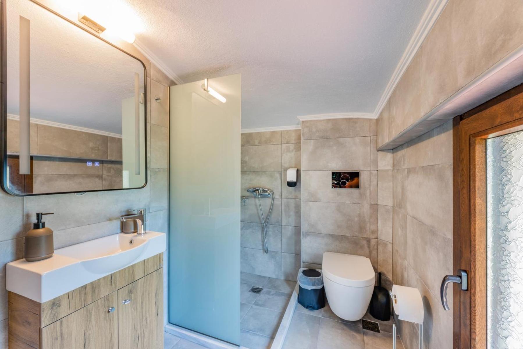 Penelope Luxury Suites Fourka Exteriér fotografie