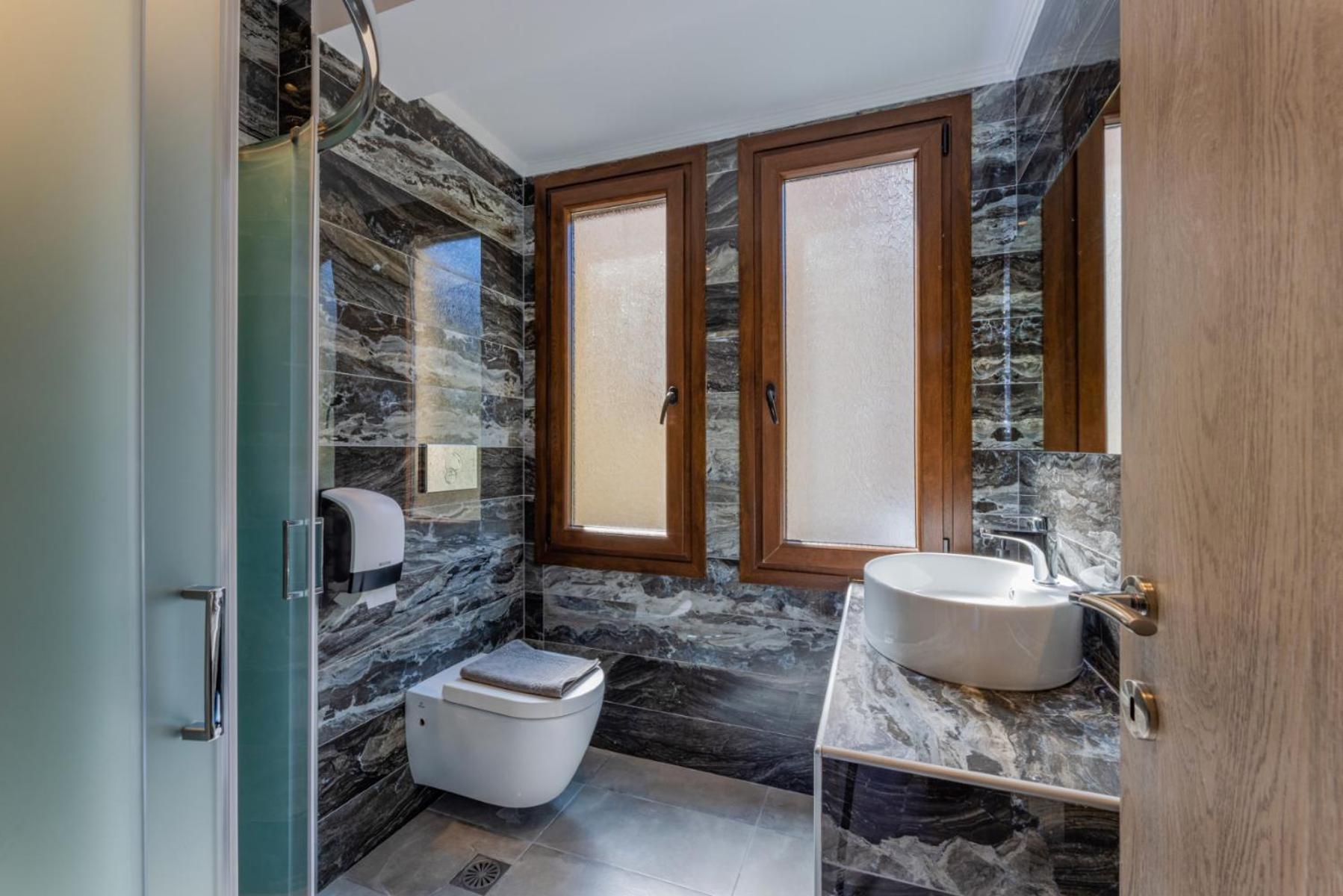 Penelope Luxury Suites Fourka Exteriér fotografie