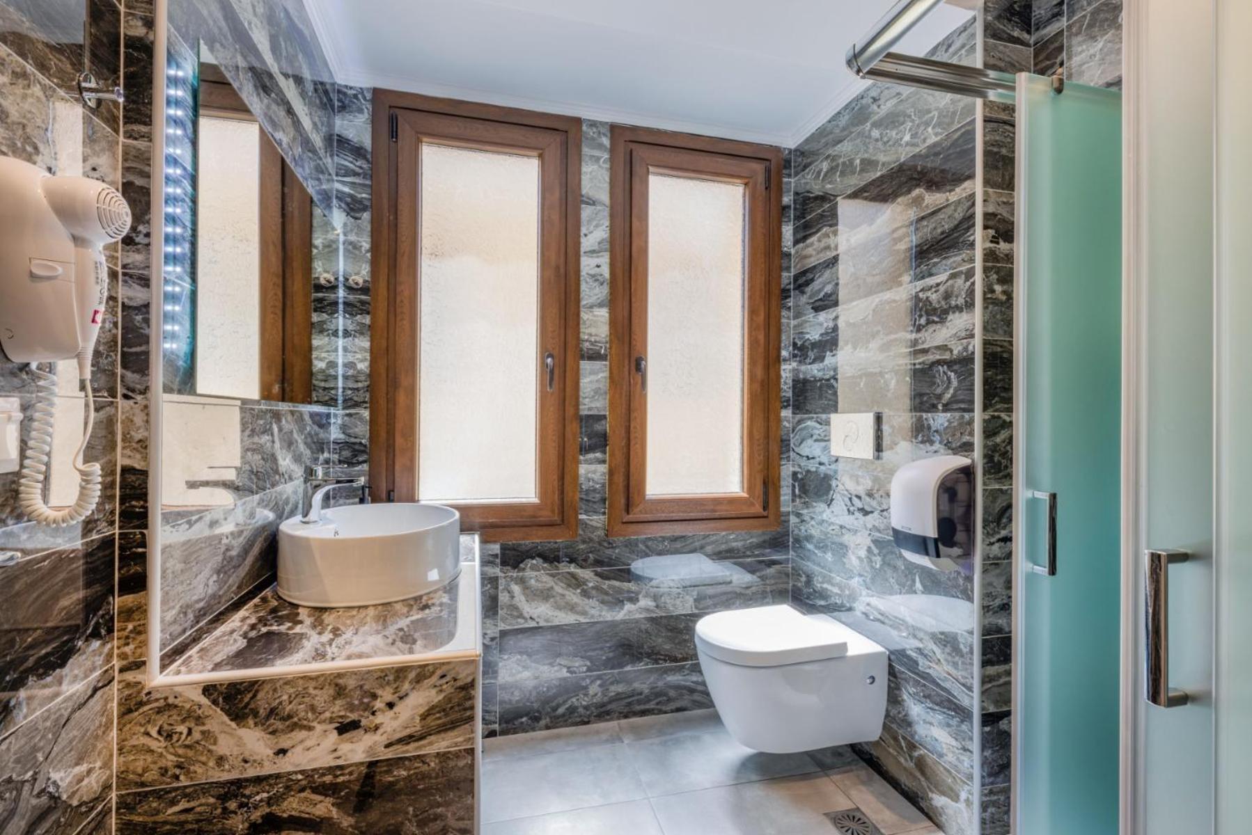Penelope Luxury Suites Fourka Exteriér fotografie